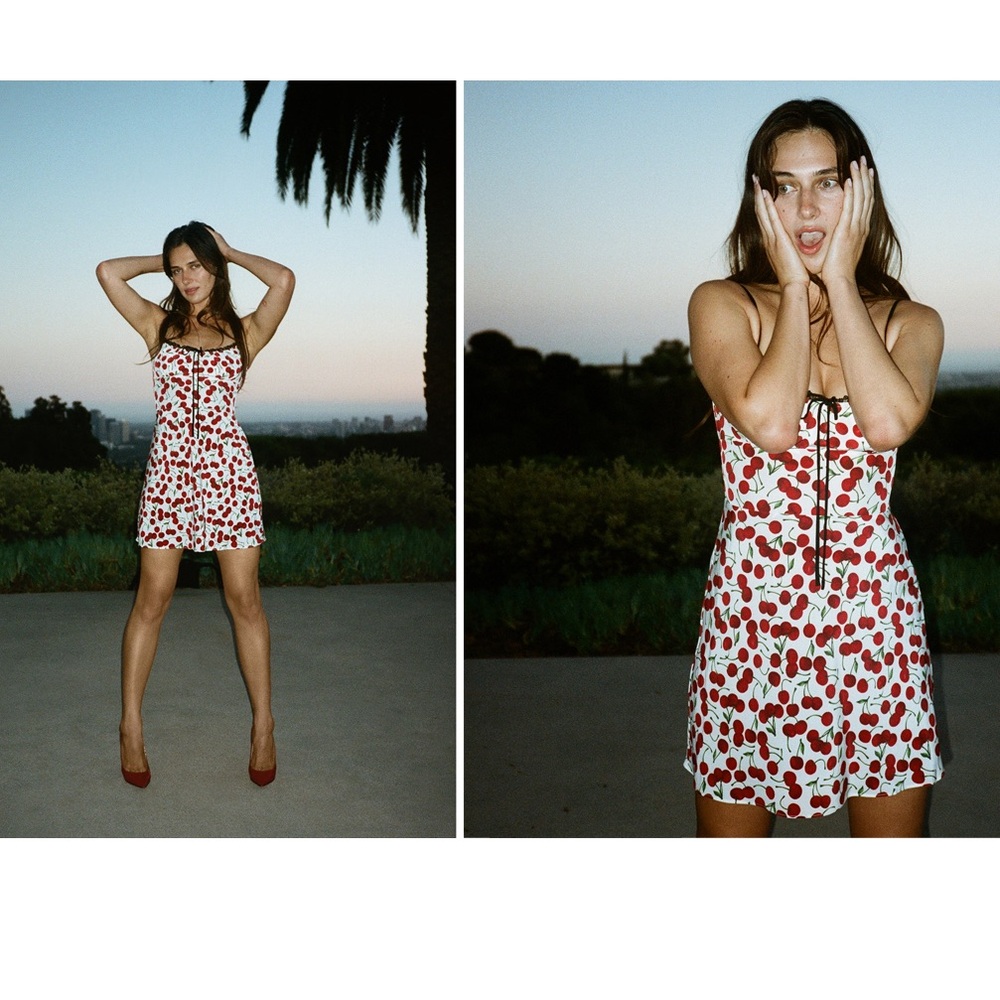 Réalisation Par x Devon Lee Carlson Cherry Print Dress